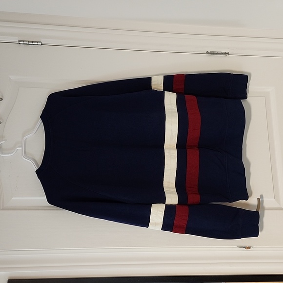 Reebok sweater - Picture 3 of 4